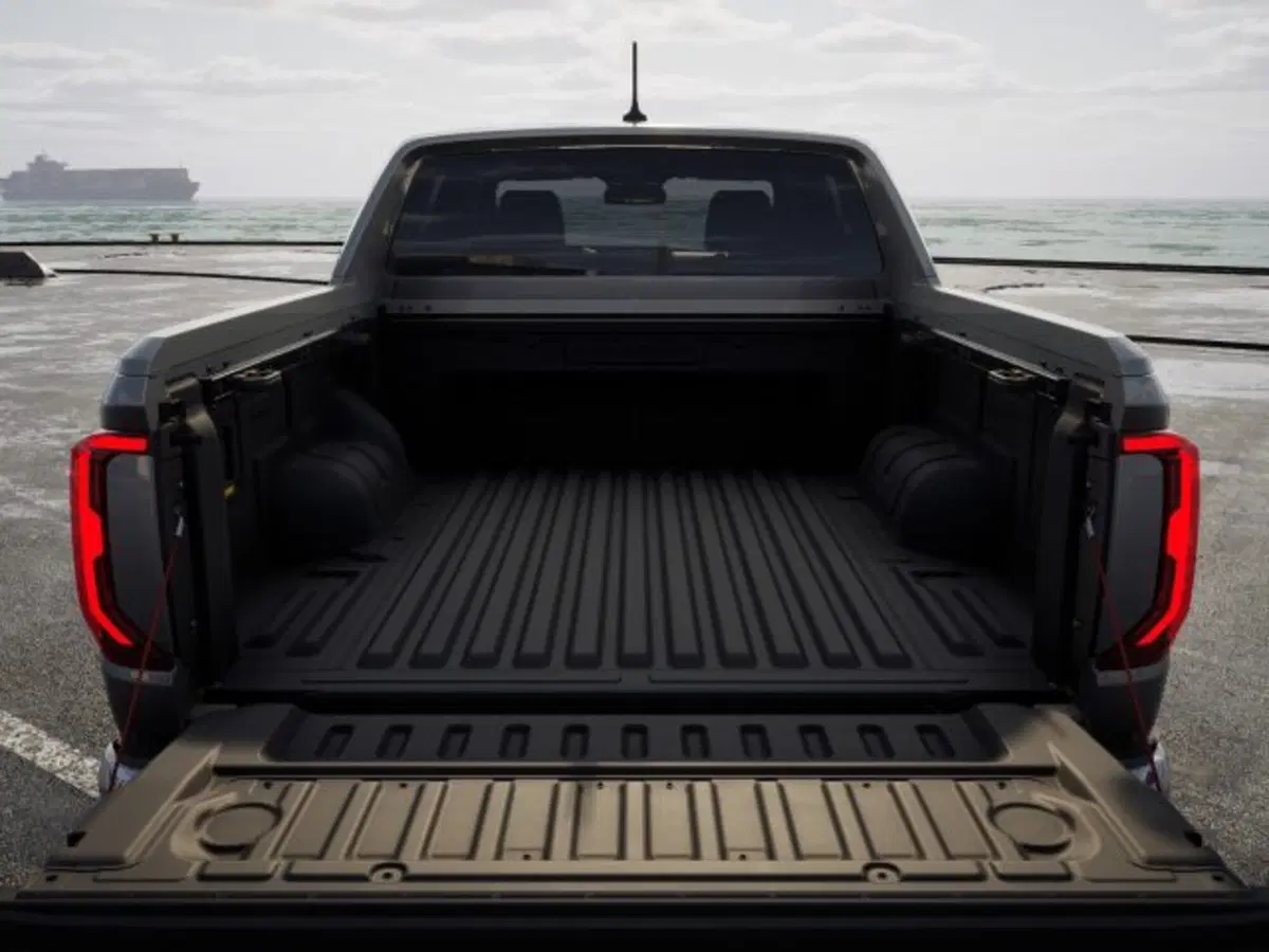 Volkswagen Amarok nuova a Vicenza (14)