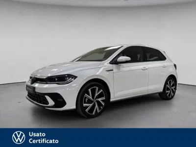 Volkswagen Polo 1.0 TSI 110 CV DSG R-Line del 2023 usata a Arzignano