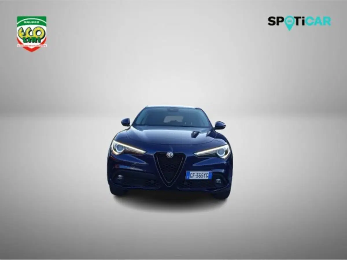 Alfa Romeo Stelvio usata a Frosinone (18)