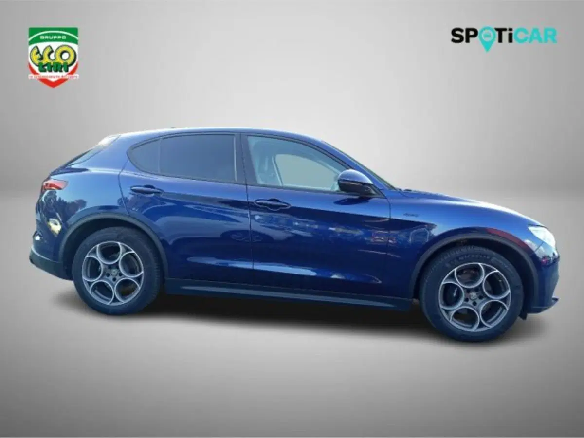 Alfa Romeo Stelvio usata a Frosinone (2)