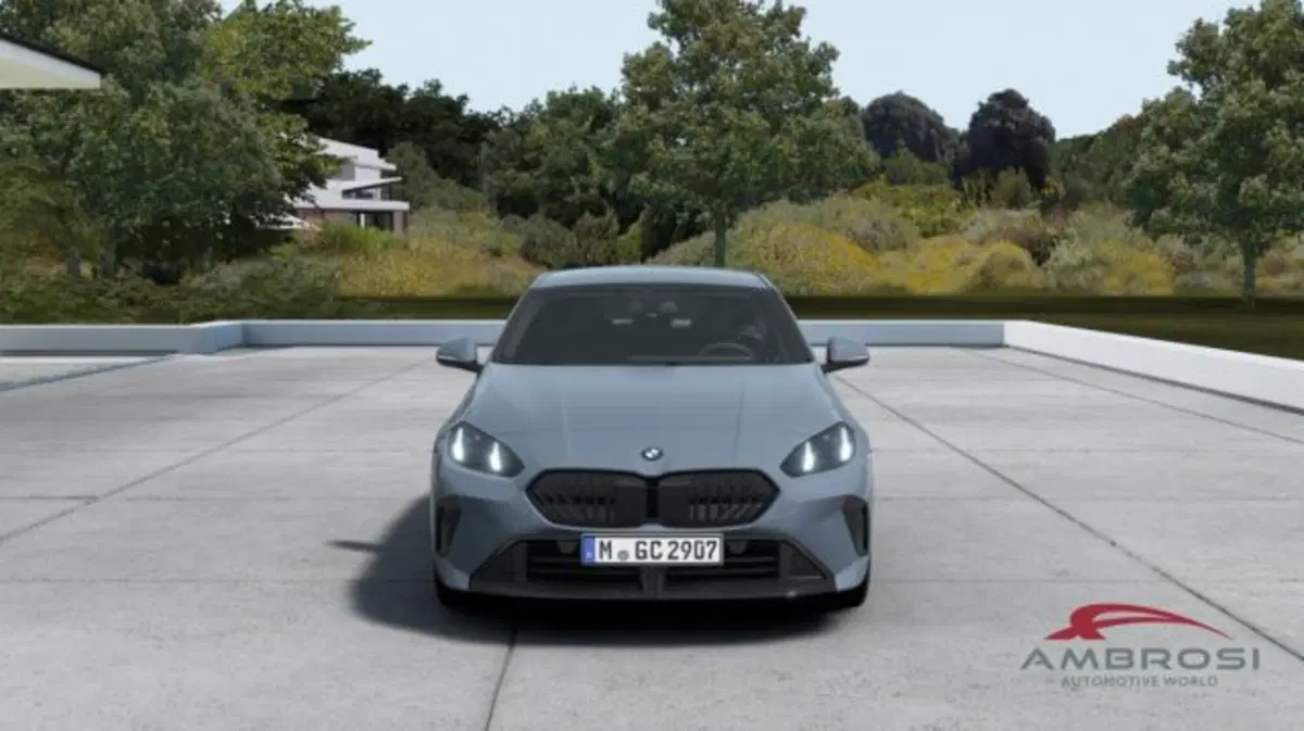 BMW Serie 1 nuova a Perugia (4)