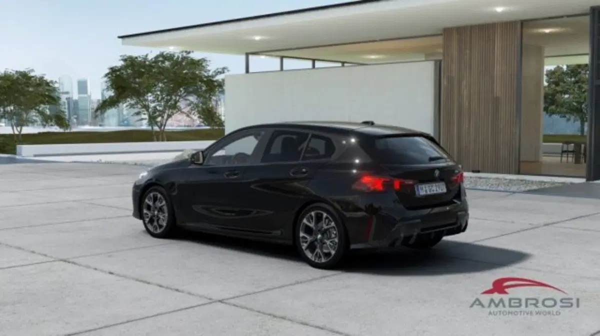 BMW Serie 1 nuova a Perugia (2)