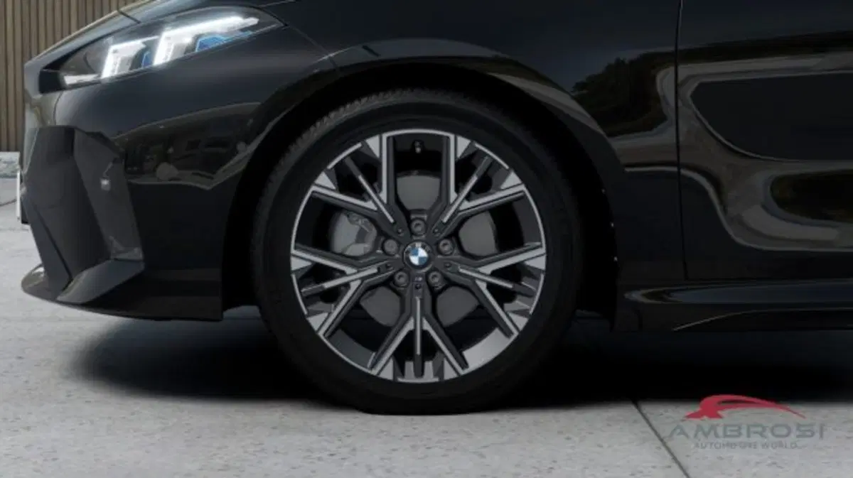 BMW Serie 1 nuova a Perugia (8)