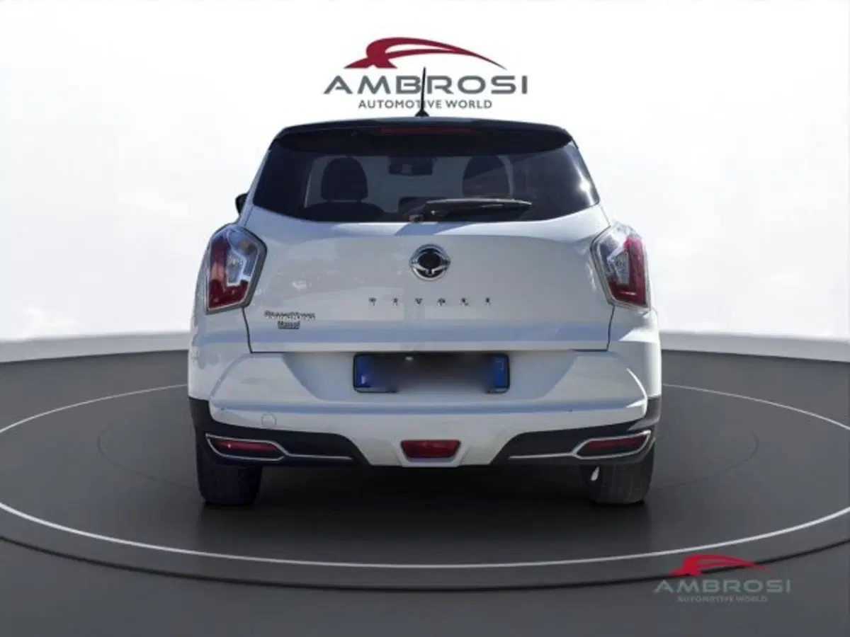 Ssangyong Tivoli usata a Perugia (8)