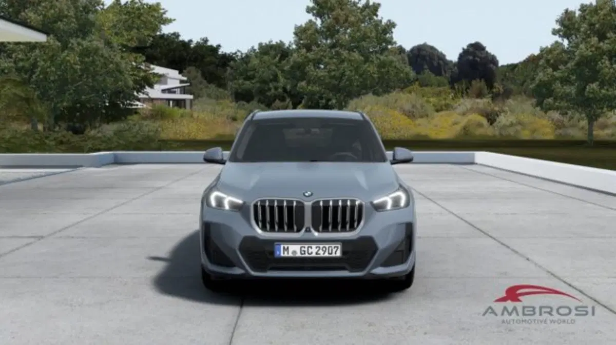 BMW X1 nuova a Perugia (4)