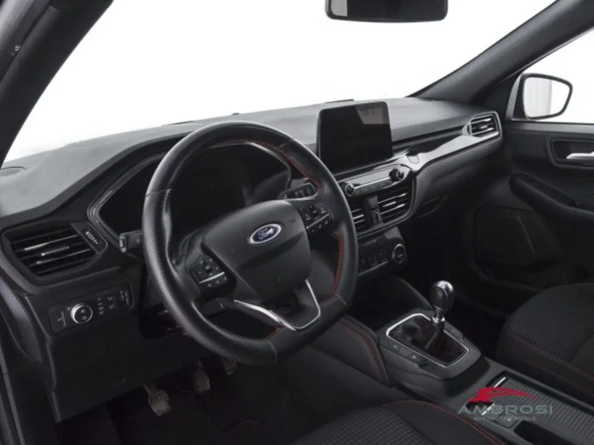 Ford Kuga usata a Perugia (8)