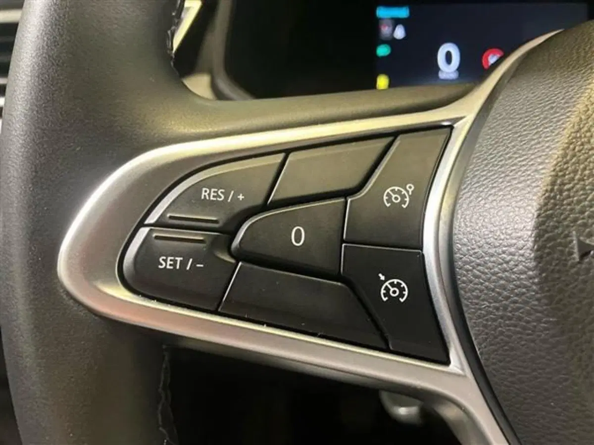 Renault Clio usata a Como (17)