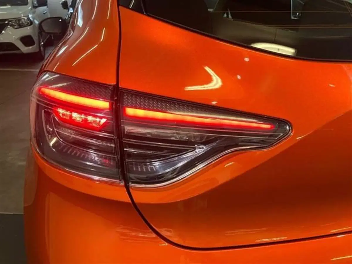 Renault Clio usata a Como (8)