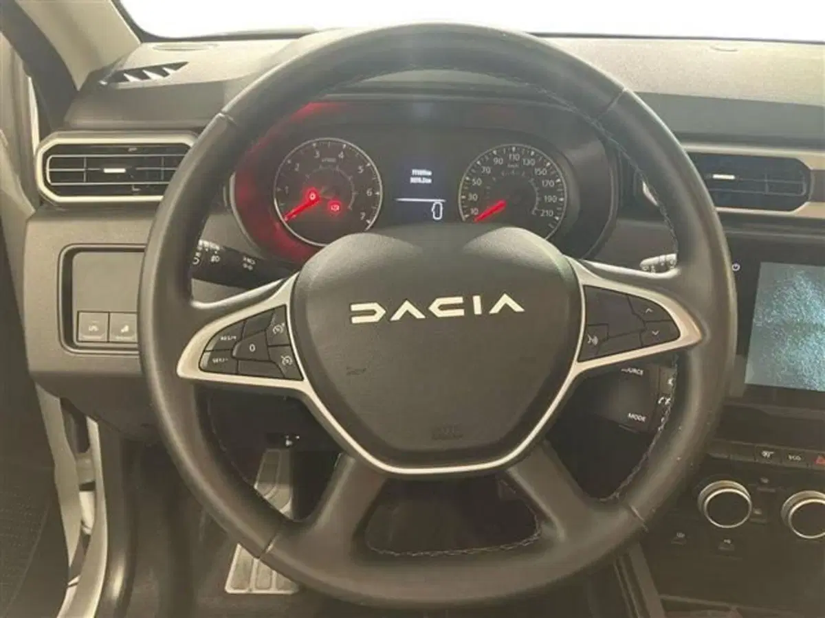 Dacia Duster usata a Como (16)