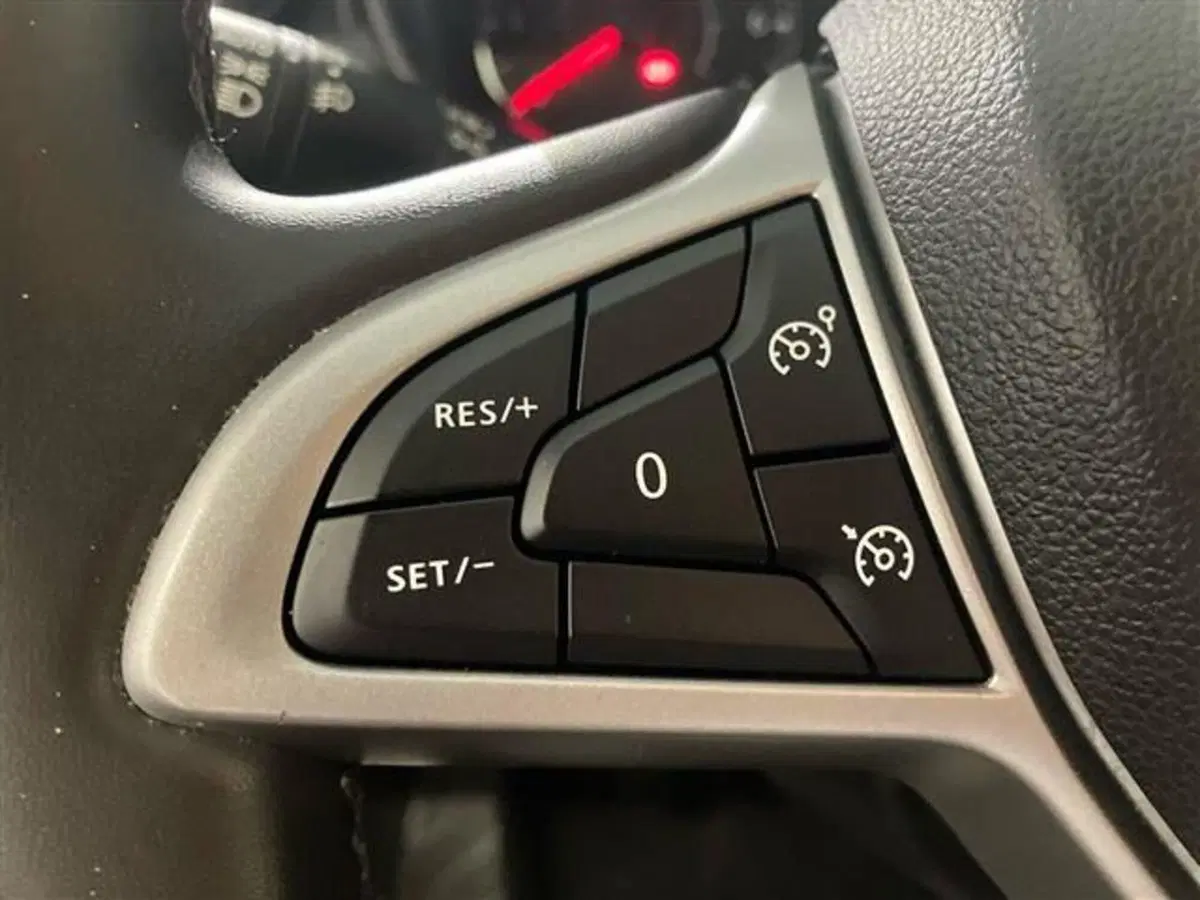 Dacia Duster usata a Como (17)
