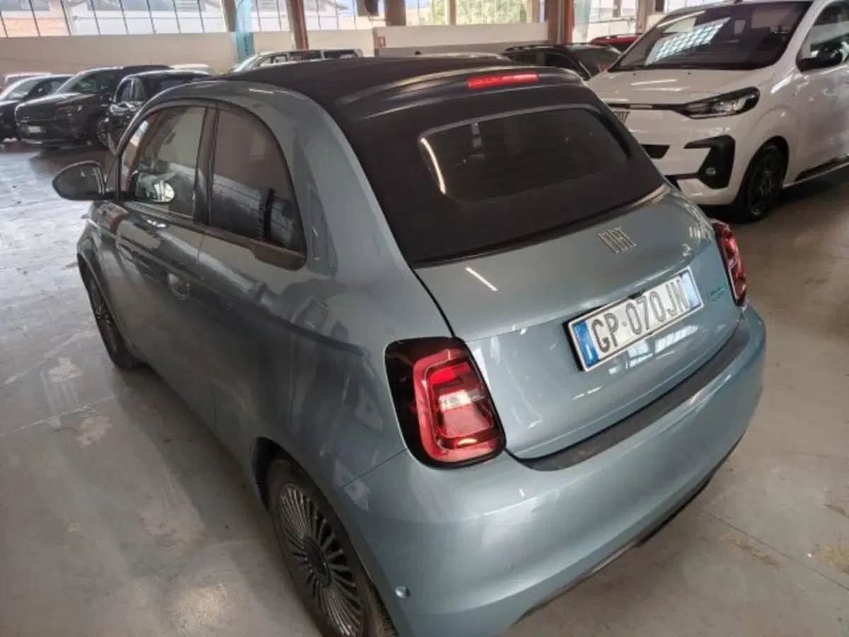 Fiat 500e Cabrio usata a Forlì-Cesena (10)