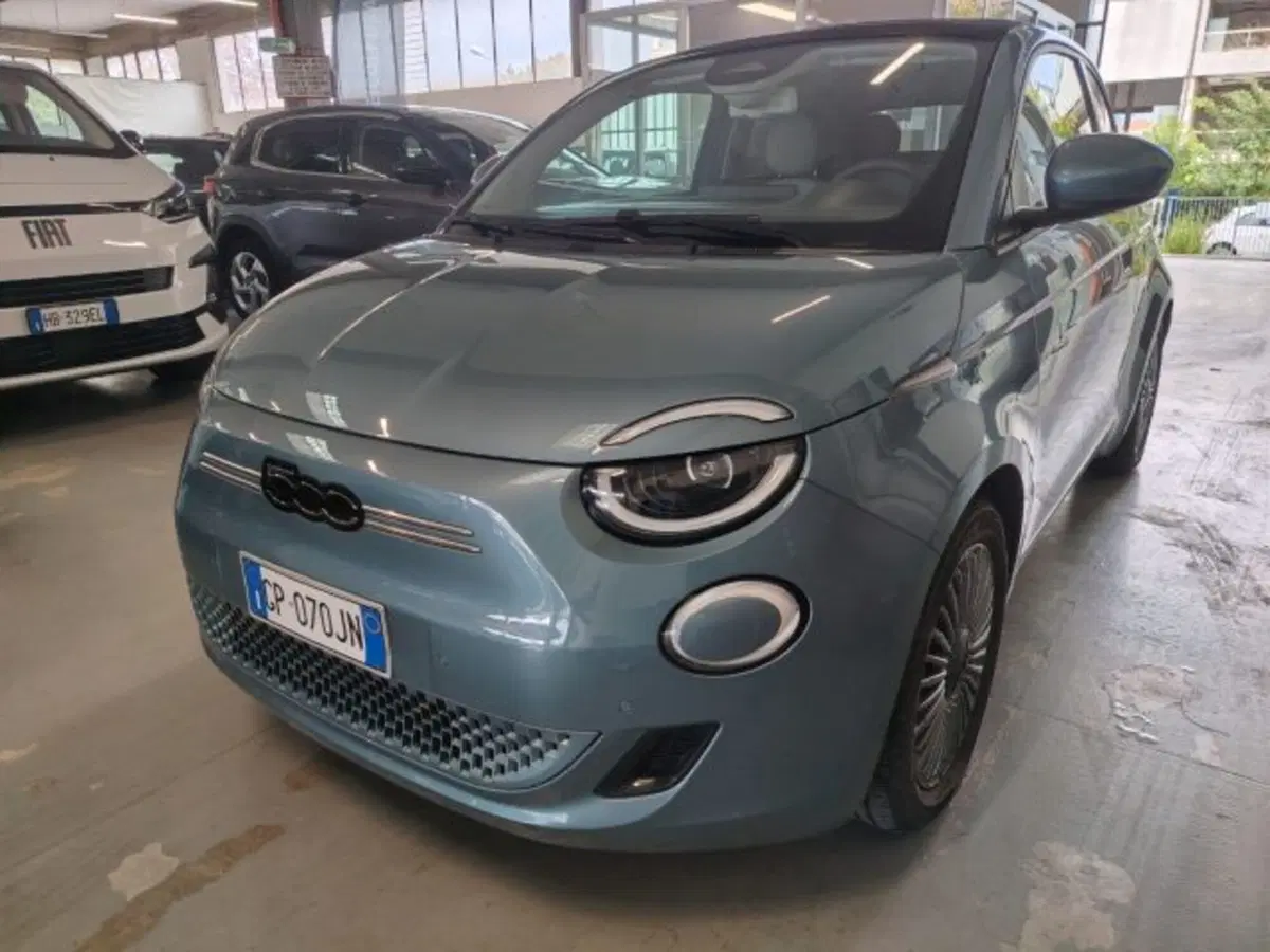 Fiat 500e Cabrio usata a Forlì-Cesena (2)