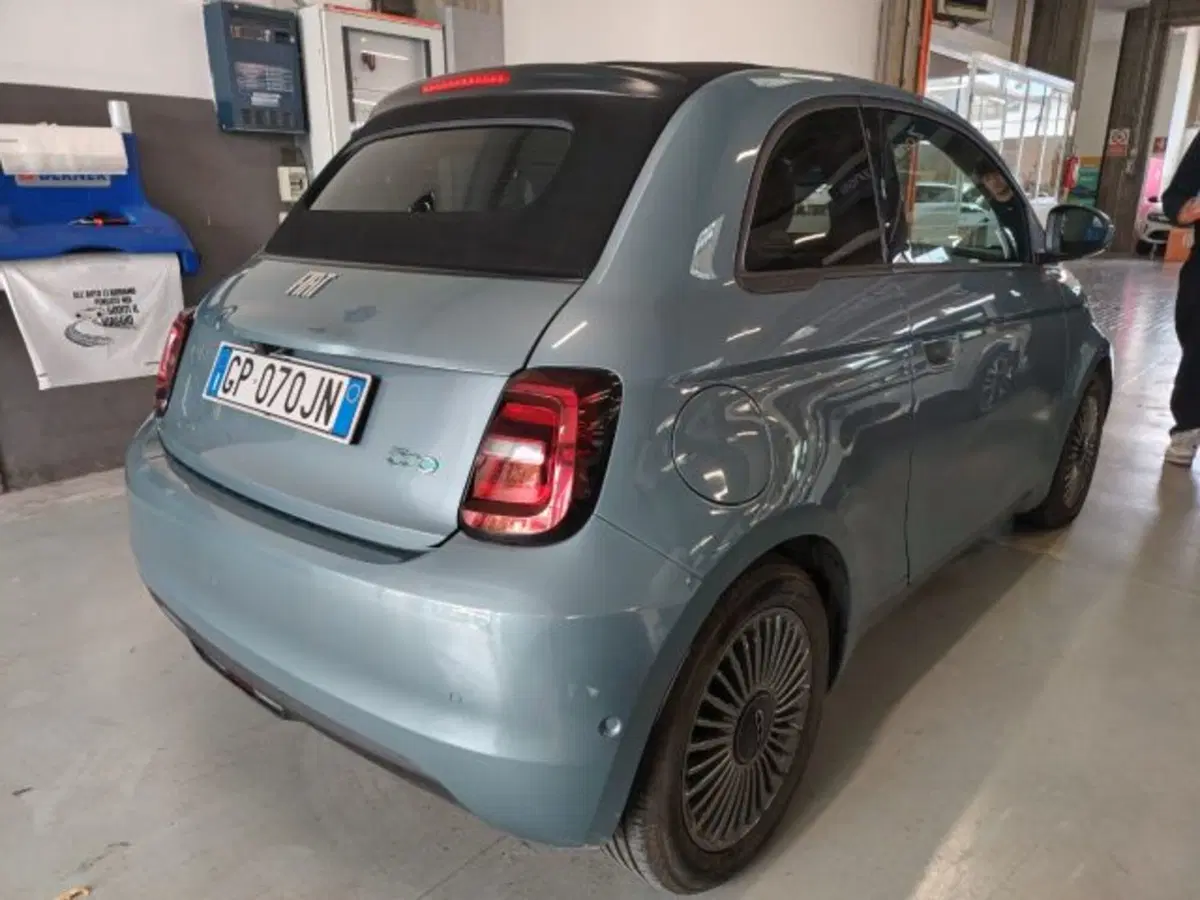 Fiat 500e Cabrio usata a Forlì-Cesena (5)