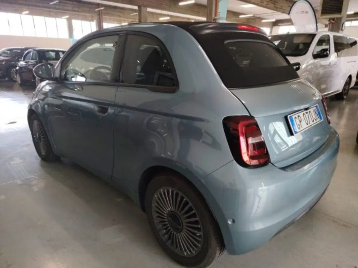 Fiat 500e Cabrio usata a Forlì-Cesena (7)