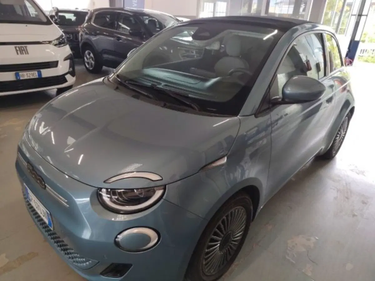 Fiat 500e Cabrio usata a Forlì-Cesena (9)