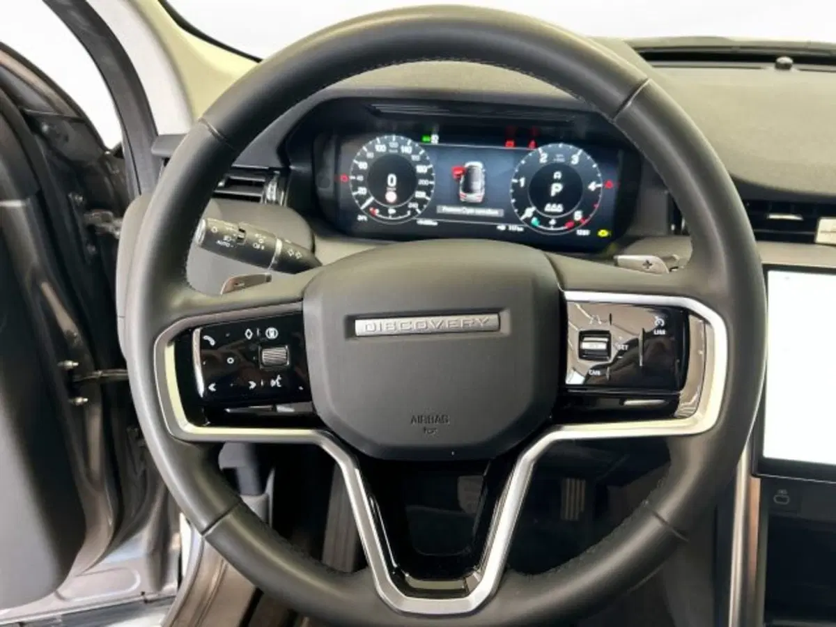 Land Rover Discovery Sport usata a Modena (14)