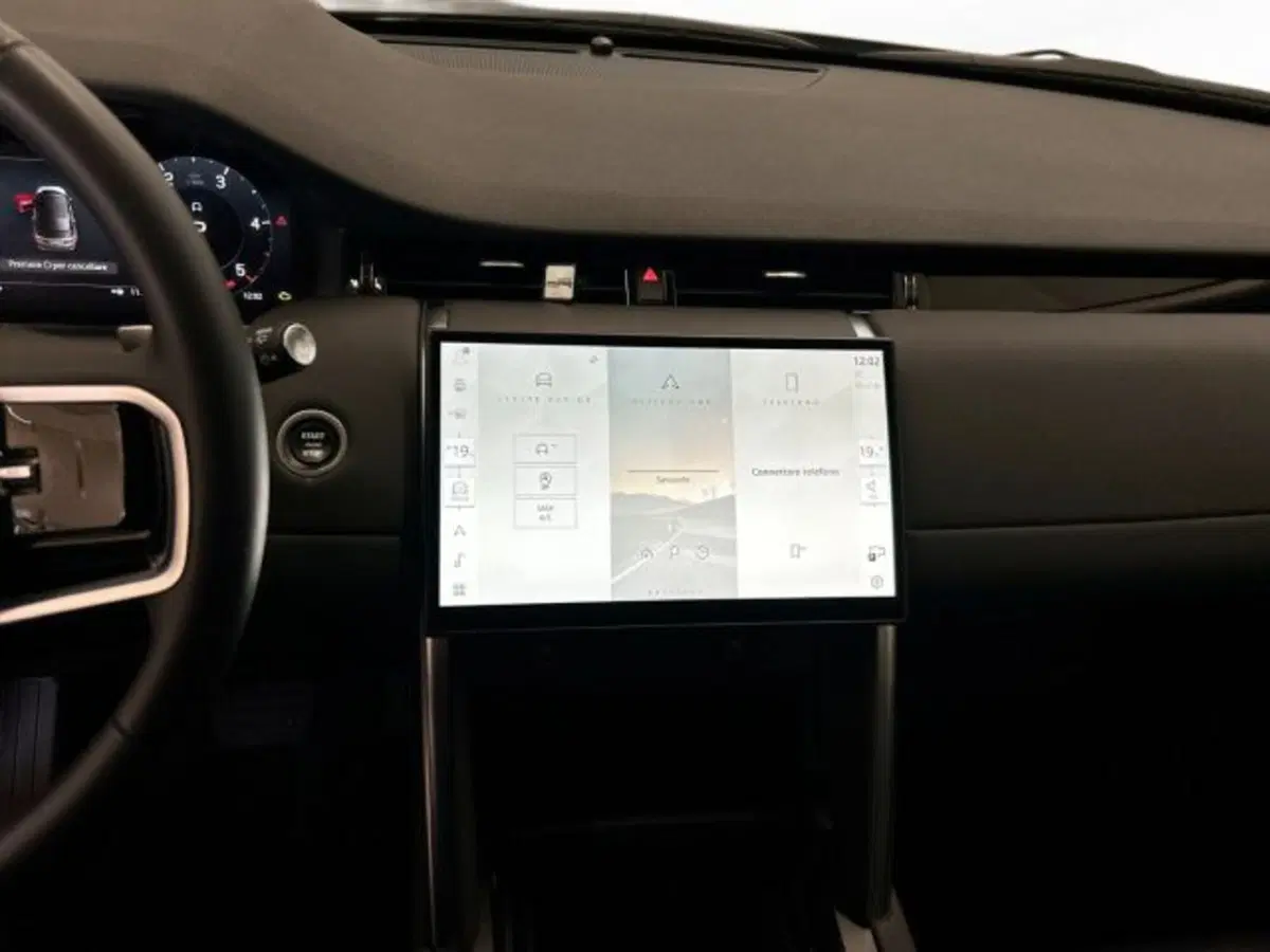 Land Rover Discovery Sport usata a Modena (15)