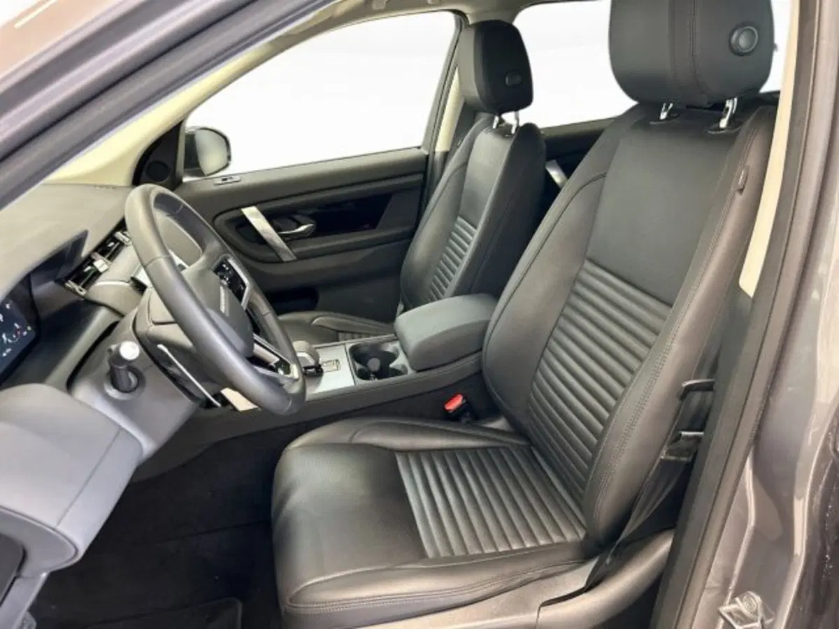 Land Rover Discovery Sport usata a Modena (16)