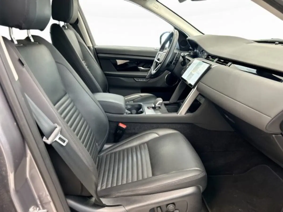 Land Rover Discovery Sport usata a Modena (3)