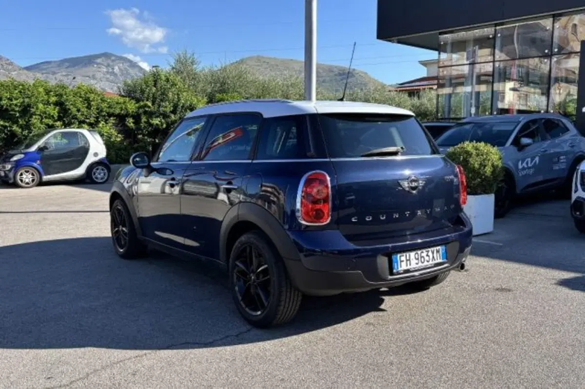 MINI Mini Countryman usata a Latina (5)
