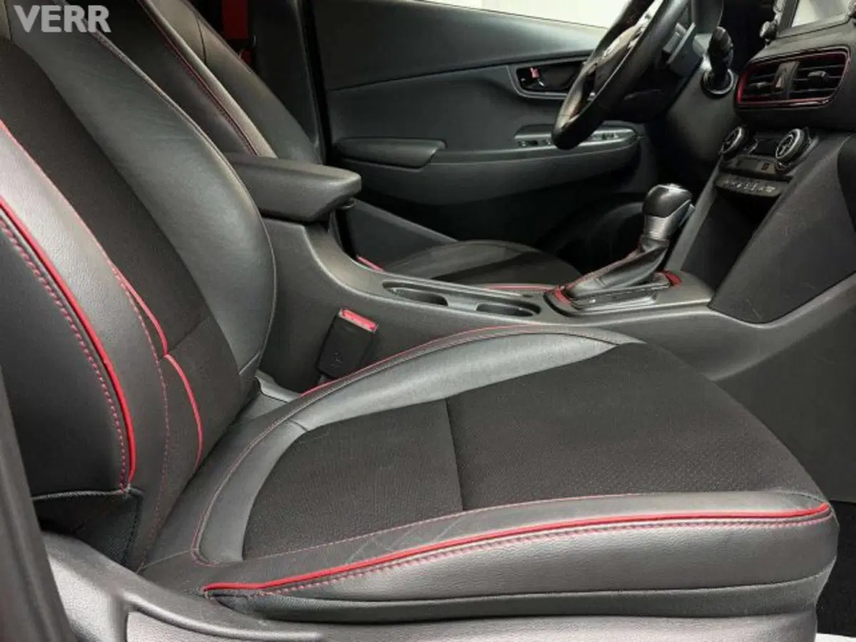 Hyundai Kona usata a Milano (13)