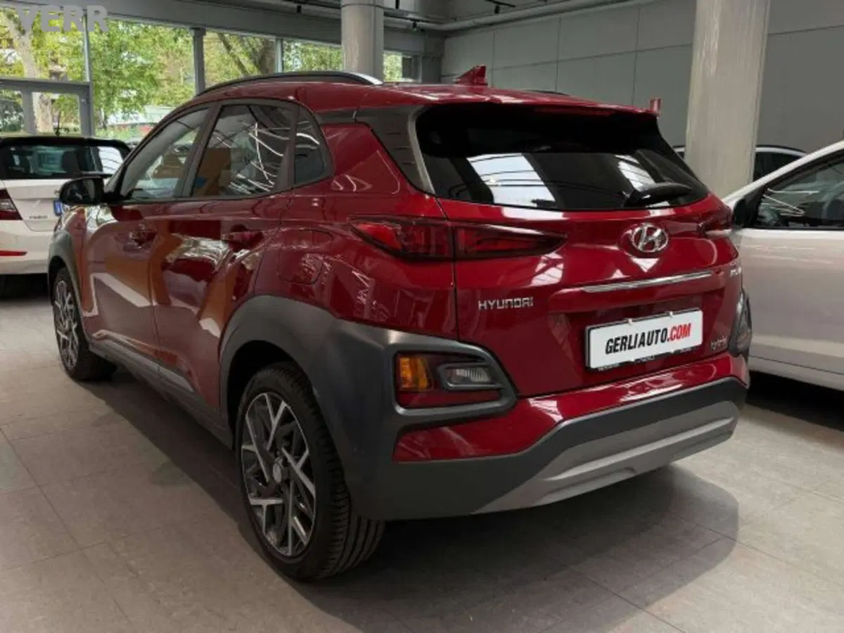 Hyundai Kona usata a Milano (4)