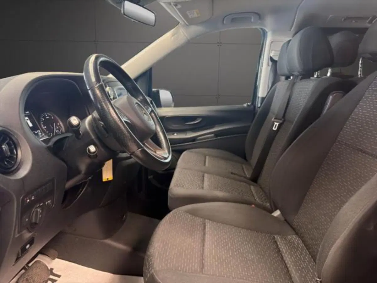 Mercedes-Benz Vito usata a Milano (9)