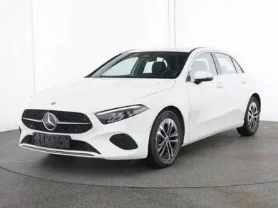 Mercedes-Benz Classe A Sedan 180 Progressive Advanced Plus auto del 2025 usata a Dormelletto