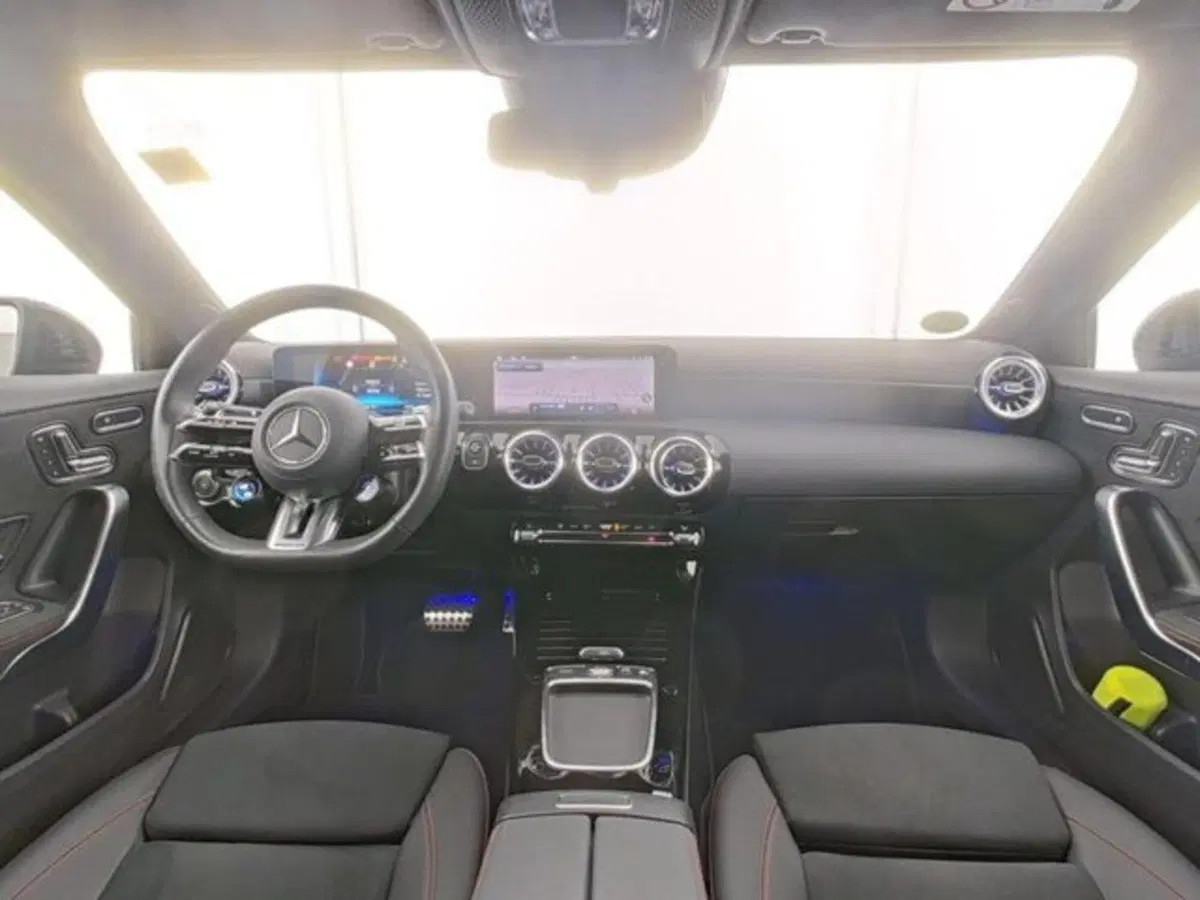 Mercedes-Benz Classe A Sedan usata a Novara (6)