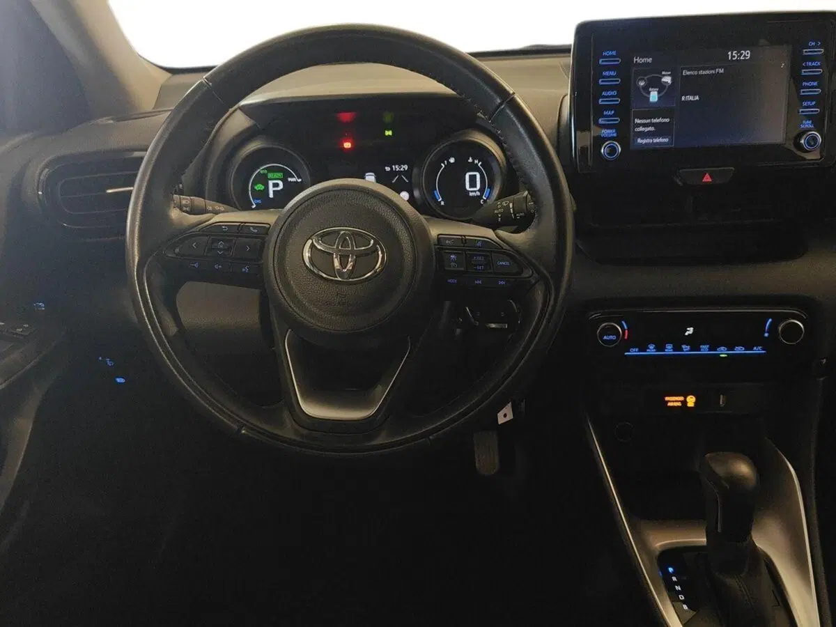 Toyota Yaris usata a Genova (8)