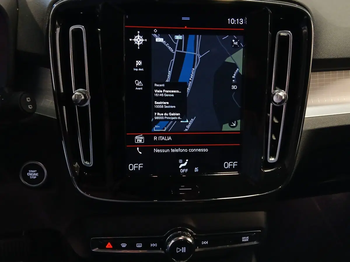 Volvo XC40 usata a Genova (15)
