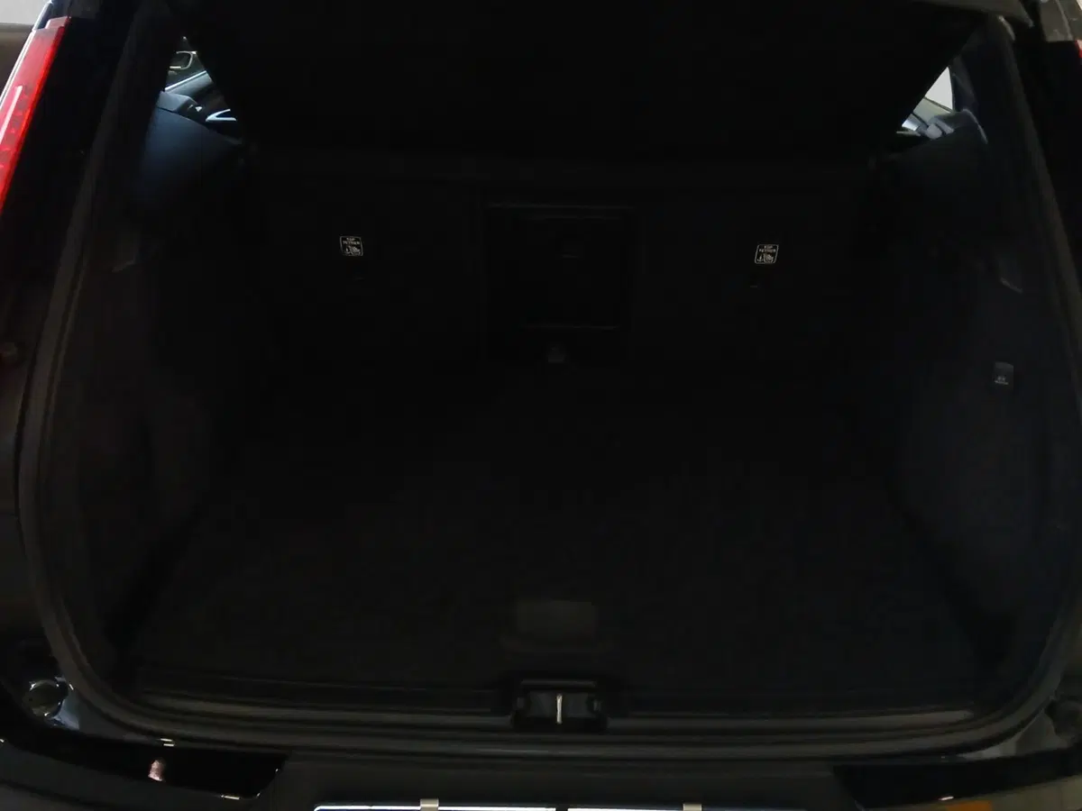Volvo XC40 usata a Genova (17)