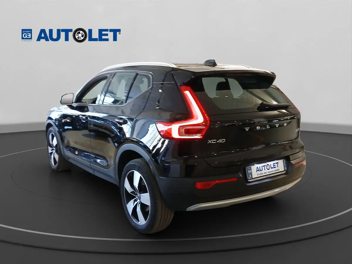 Volvo XC40 usata a Genova (8)