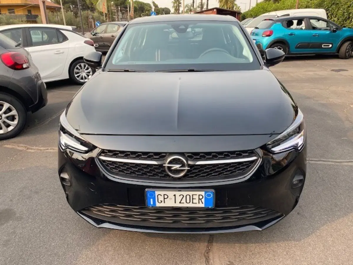Opel Corsa nuova a Catania (12)