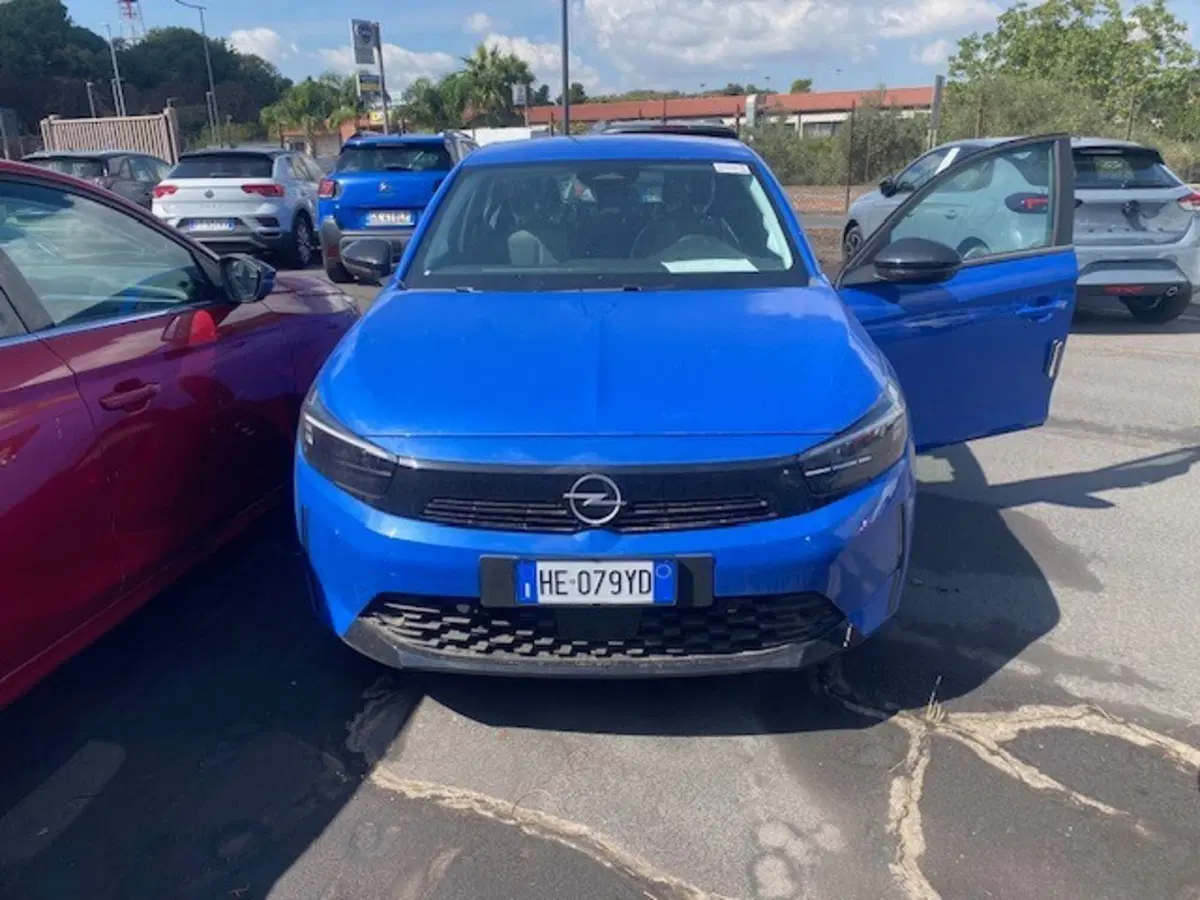 Opel Corsa nuova a Catania (15)