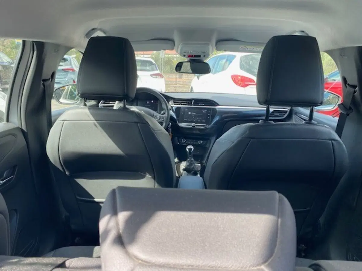 Opel Corsa usata a Catania (17)