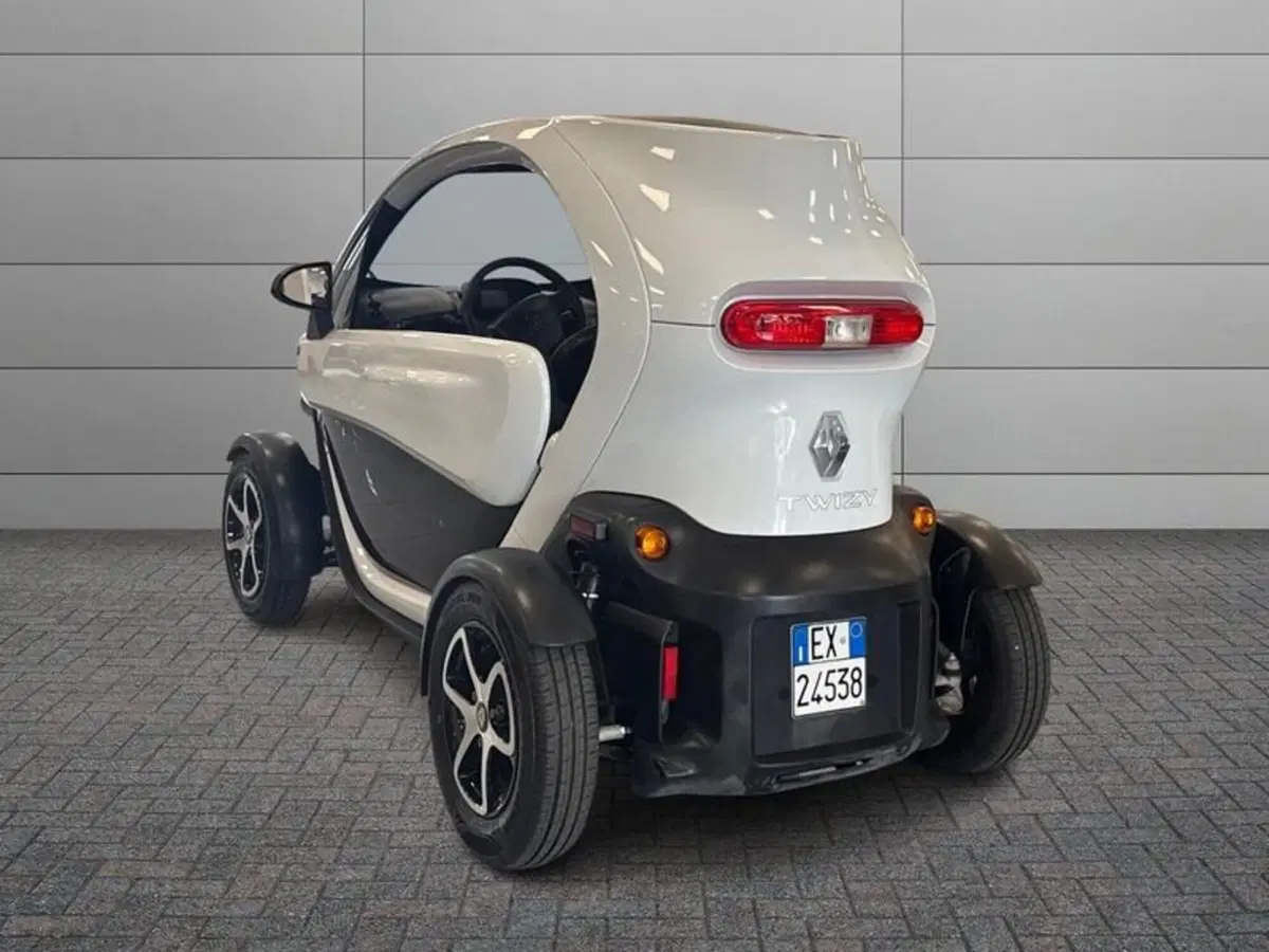 Renault Twizy usata a Prato (5)