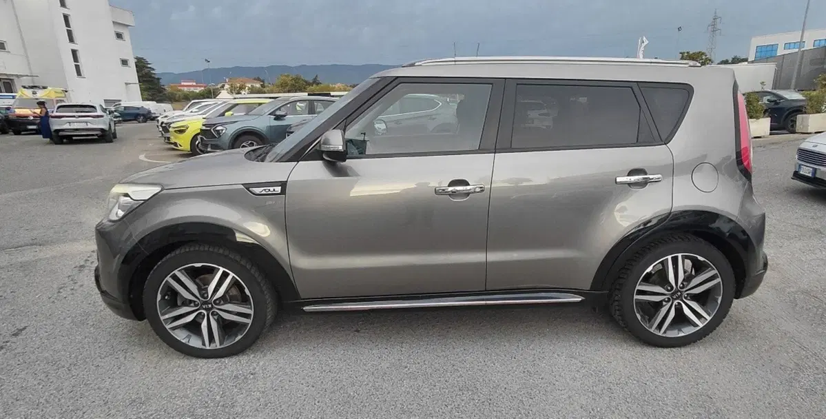 Kia Soul usata a Cosenza (8)