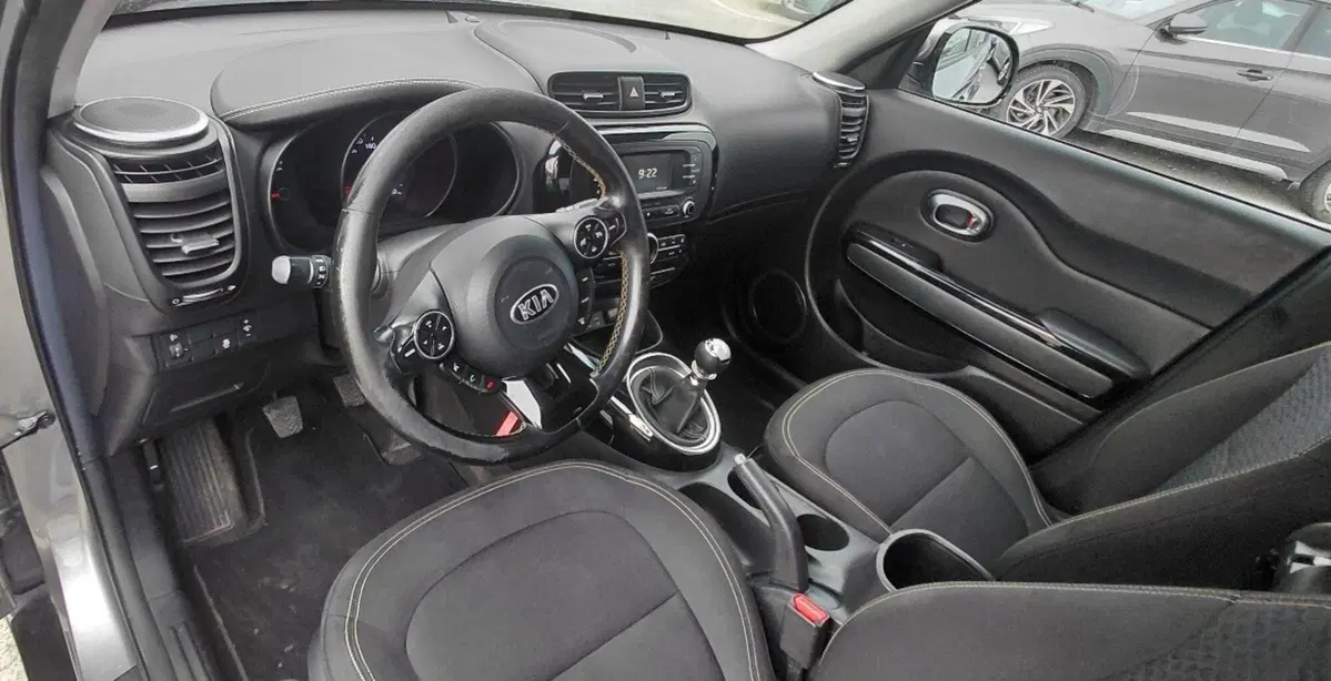 Kia Soul usata a Cosenza (9)