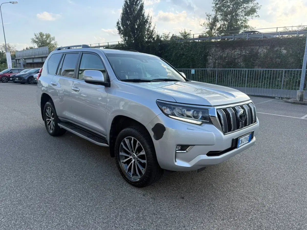 Toyota Land Cruiser usata a Piacenza (10)