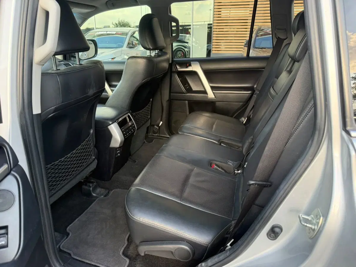 Toyota Land Cruiser usata a Piacenza (12)