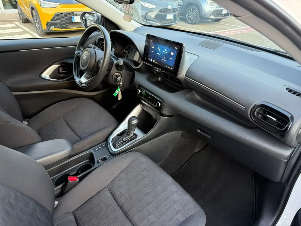 Toyota Yaris usata a Piacenza (10)