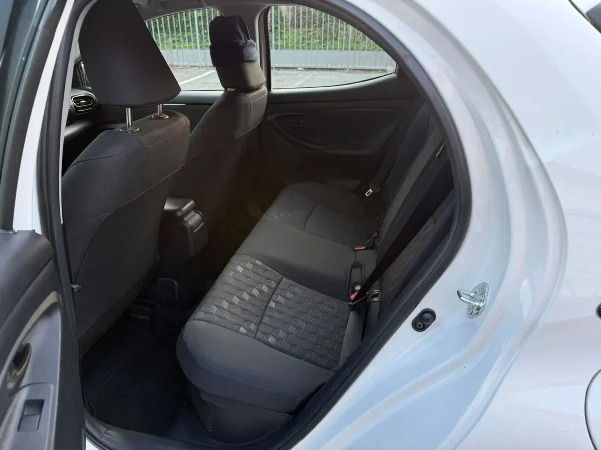 Toyota Yaris usata a Piacenza (11)