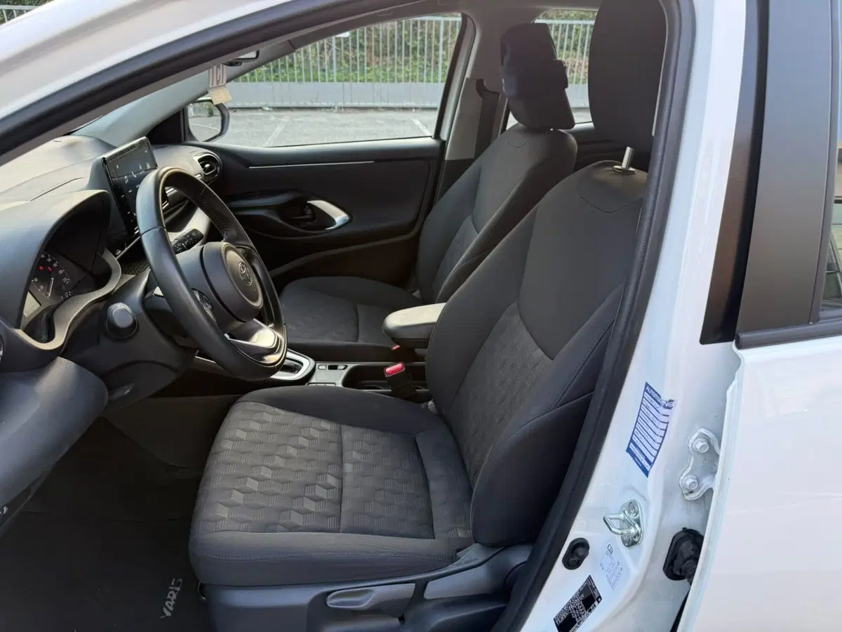 Toyota Yaris usata a Piacenza (13)