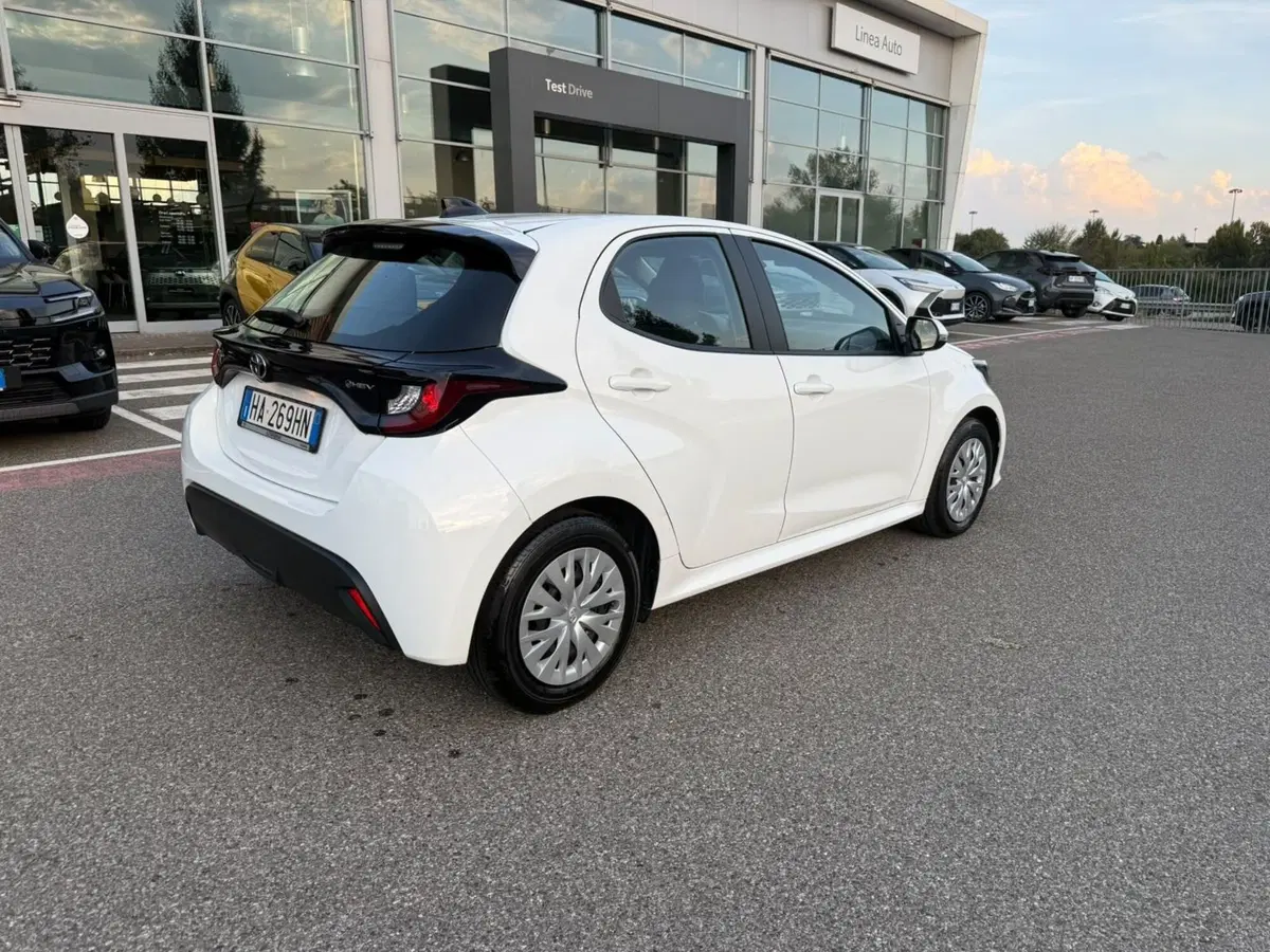 Toyota Yaris usata a Piacenza (7)