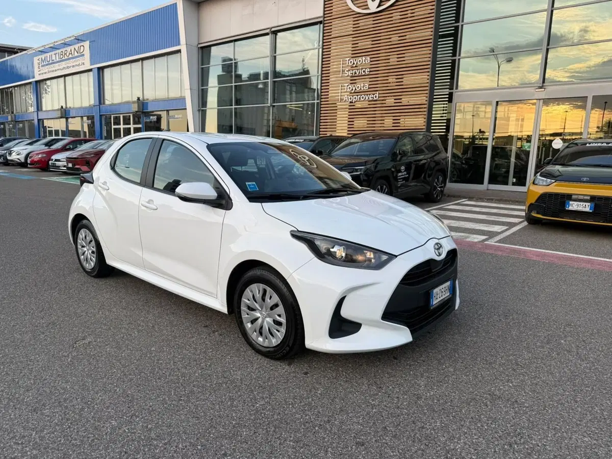 Toyota Yaris usata a Piacenza (9)