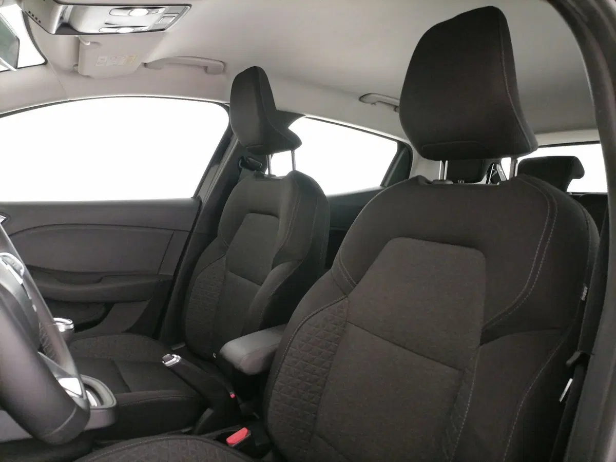 Renault Clio usata a Roma (12)