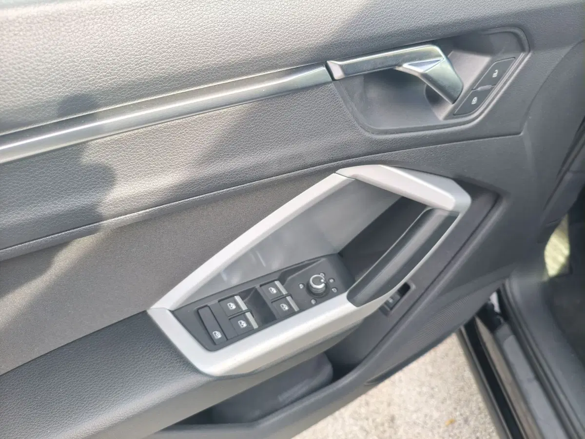 Audi Q3 Sportback usata a Matera (14)
