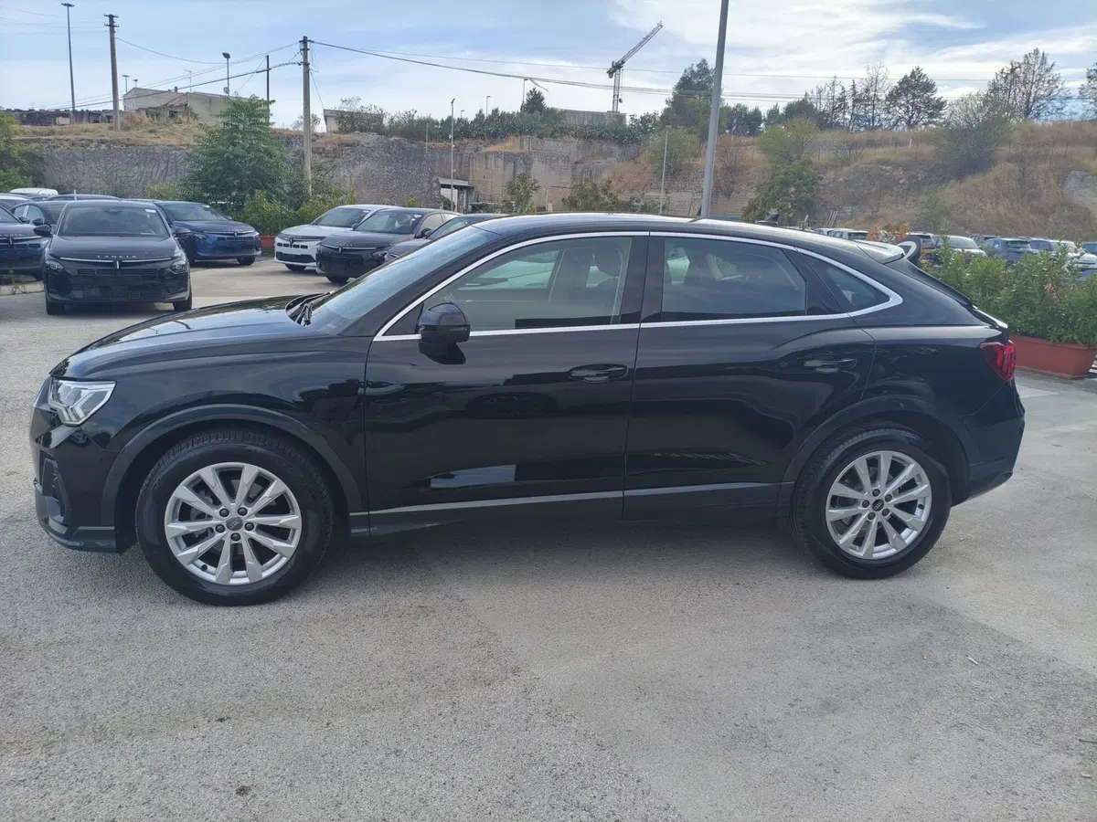 Audi Q3 Sportback usata a Matera (2)