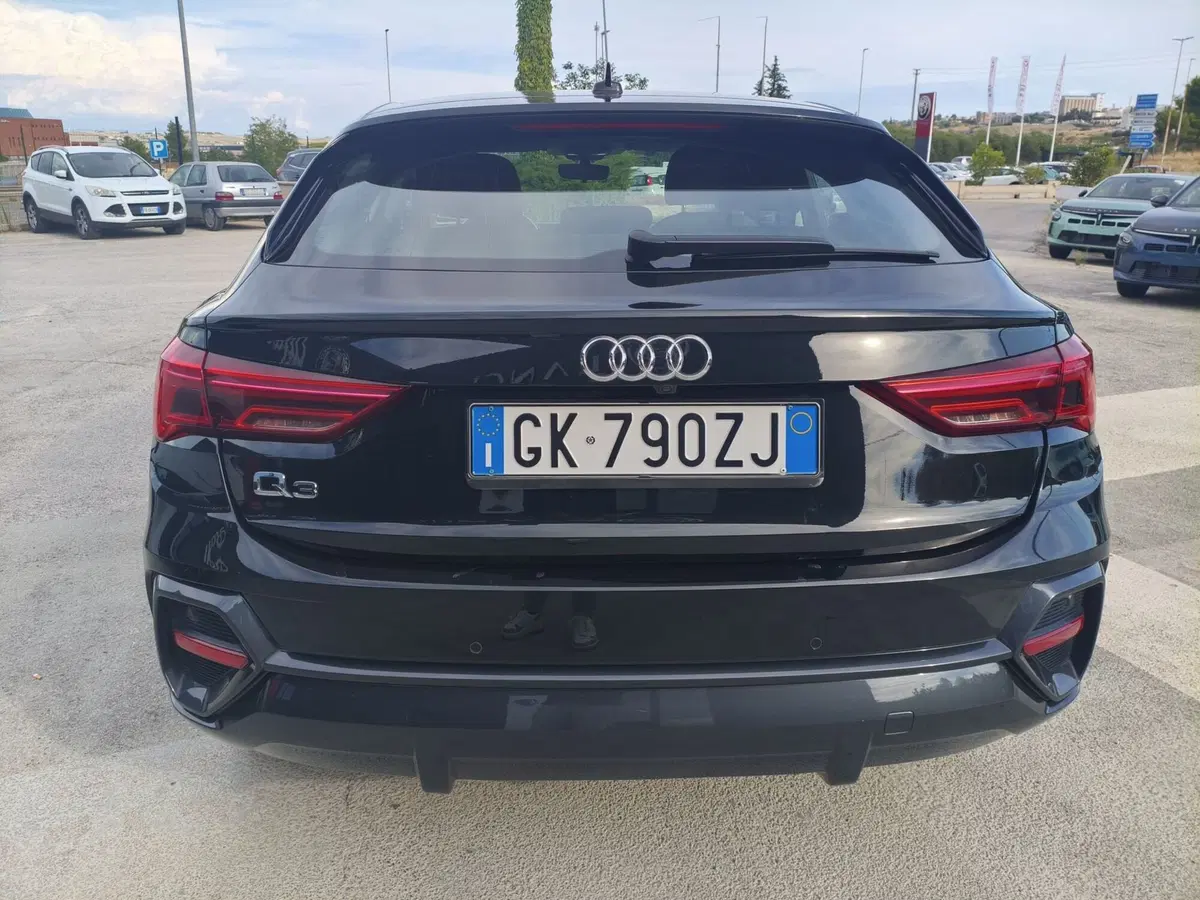 Audi Q3 Sportback usata a Matera (4)